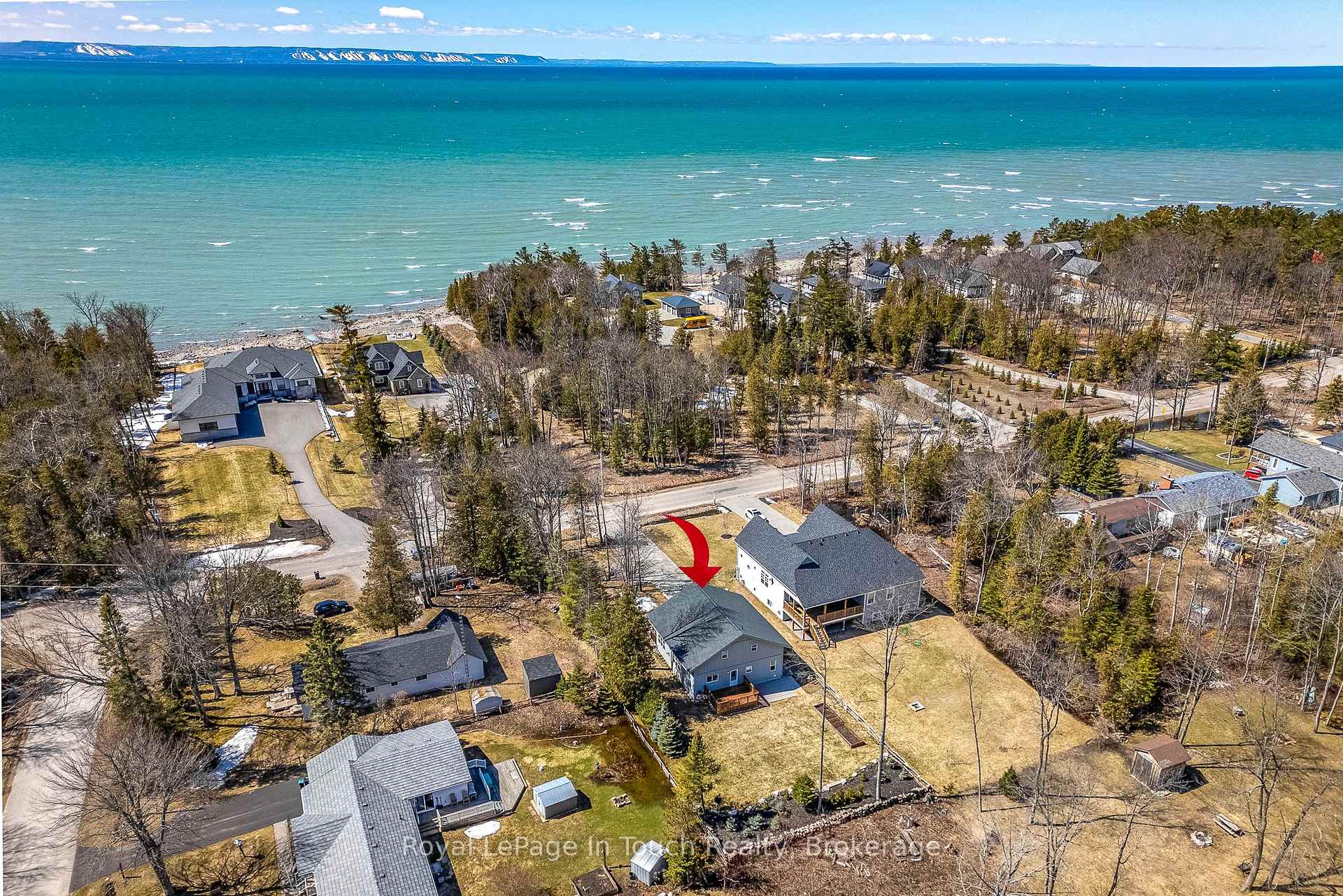 Photo 2 of 1751 Tiny Beaches Road S, Tiny, Rural Tiny — HOMEH