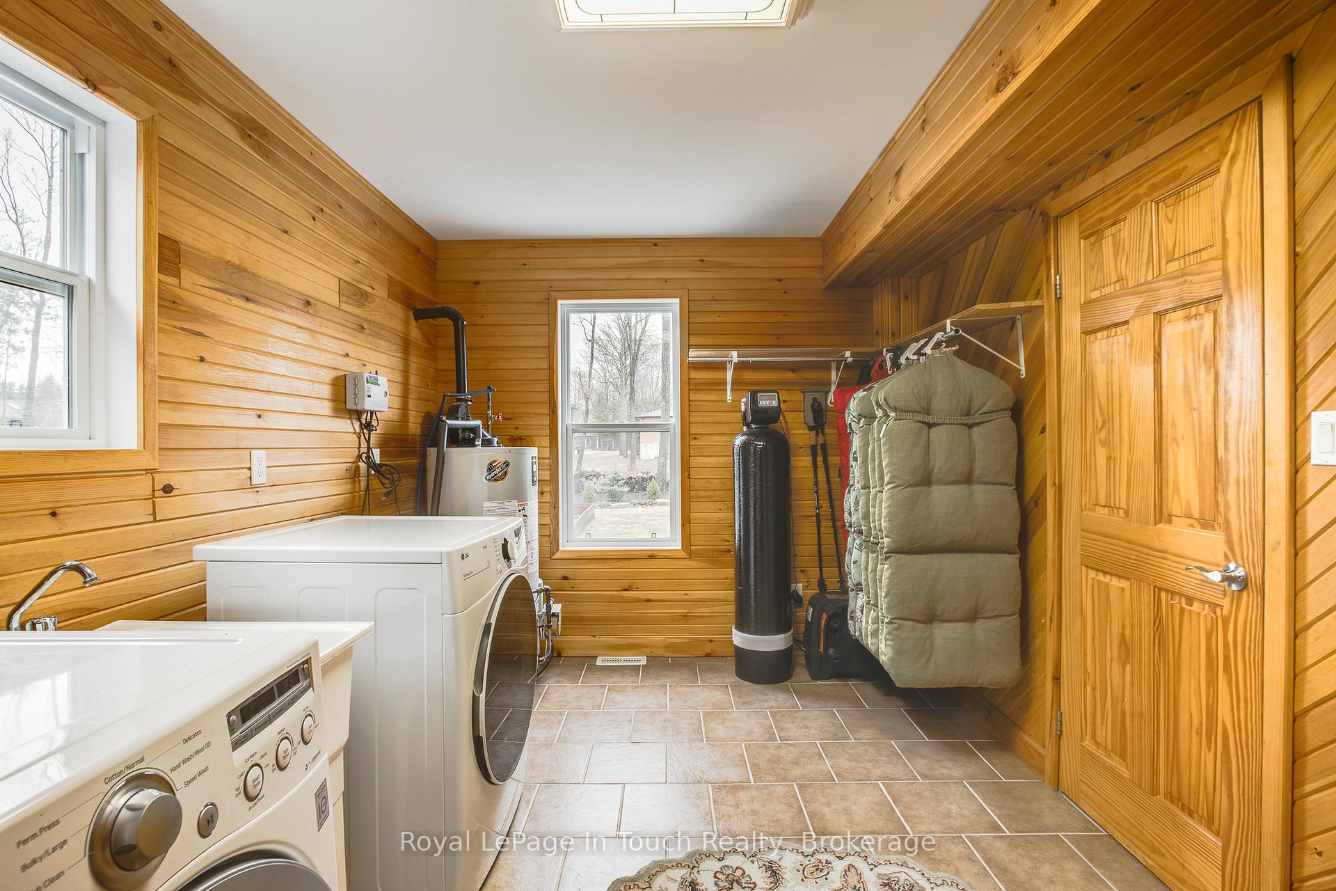 Photo 30 of 1751 Tiny Beaches Road S, Tiny, Rural Tiny — HOMEH