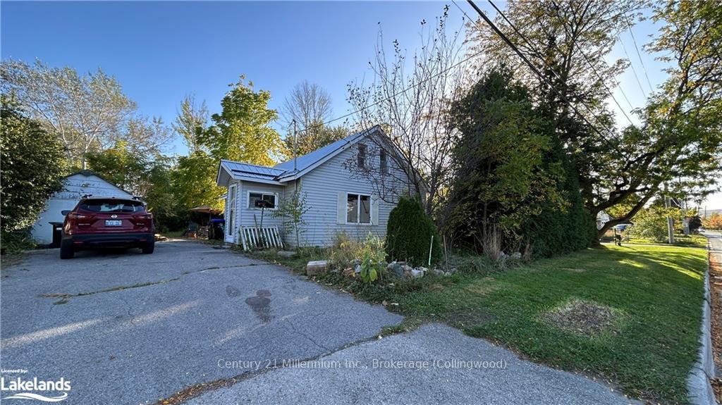Photo 8 of 472 Sixth Street, Collingwood — HOMEH
