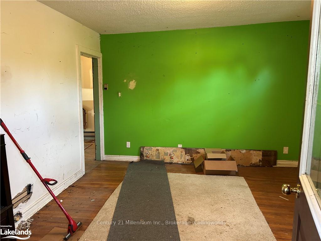 Photo 21 of 472 Sixth Street, Collingwood — HOMEH