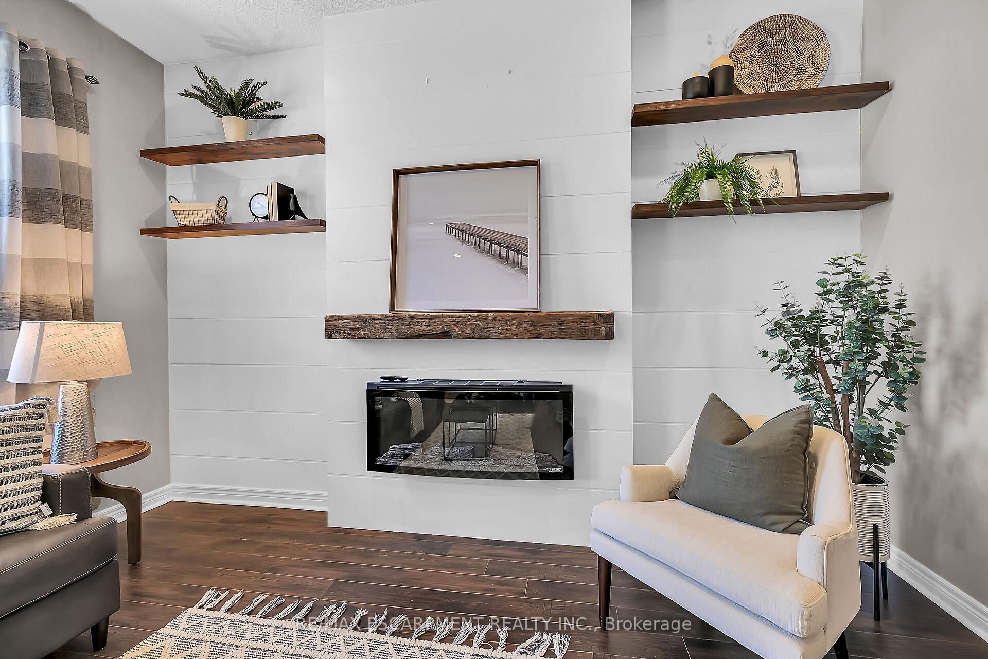 Photo 25 of 161 Ray Street N, Hamilton, Strathcona — HOMEH