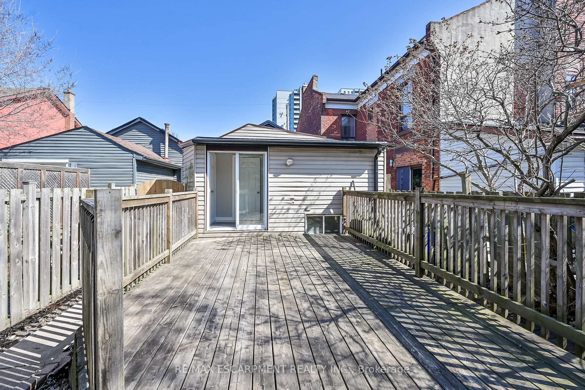 Photo 37 of 161 Ray Street N, Hamilton, Strathcona — HOMEH