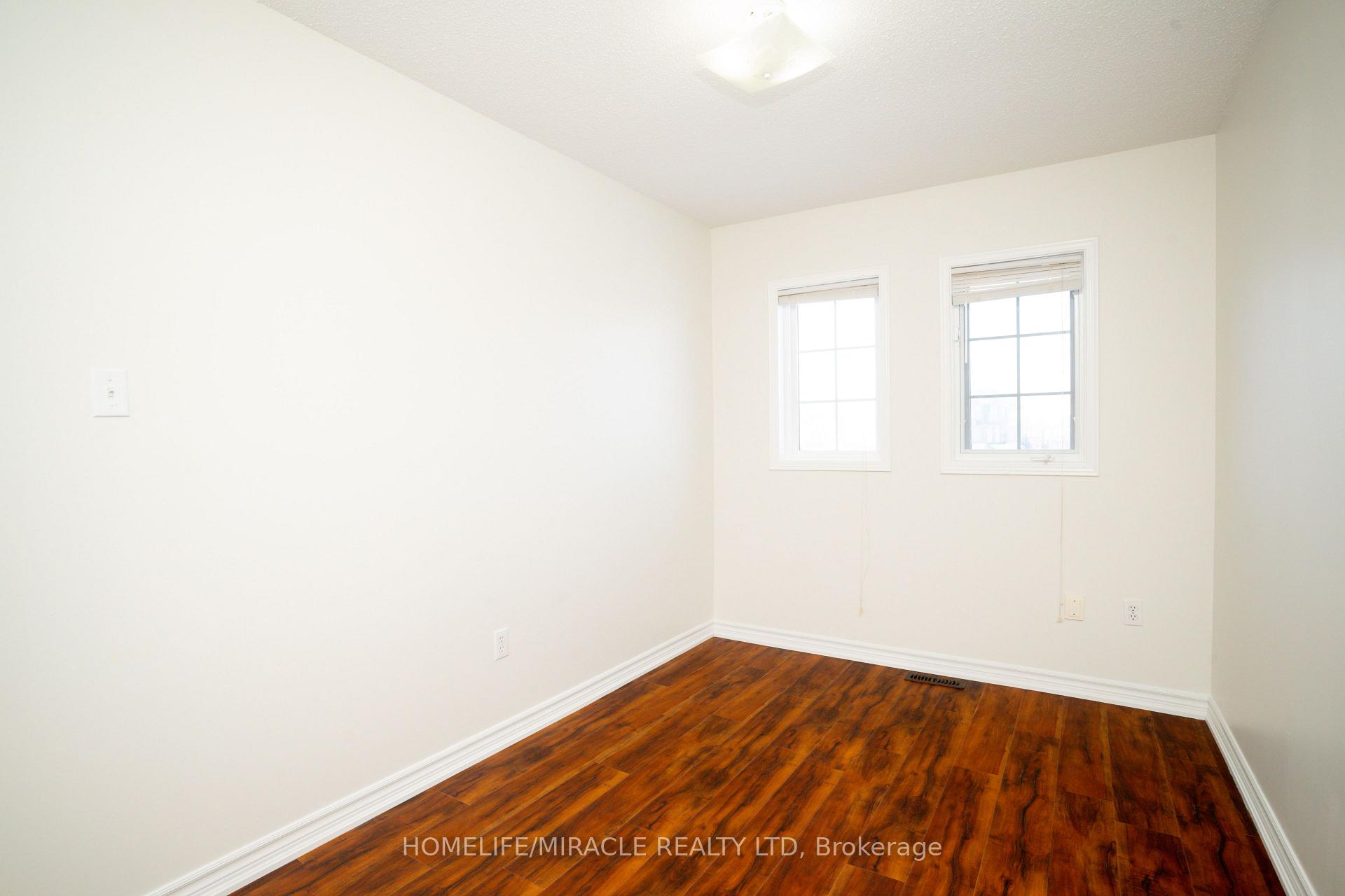 Photo 11 of 23 Piane Avenue, Brampton, Fletcher's West — HOMEH