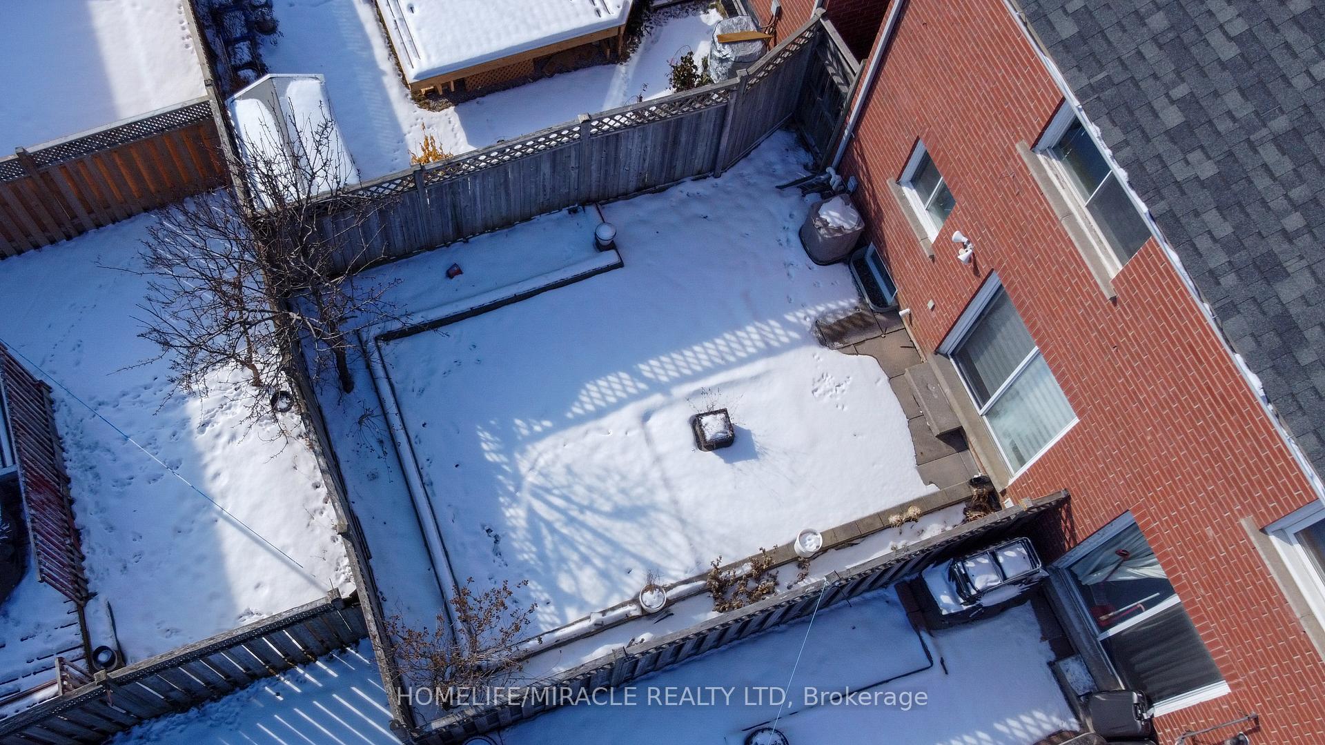 Photo 26 of 23 Piane Avenue, Brampton, Fletcher's West — HOMEH