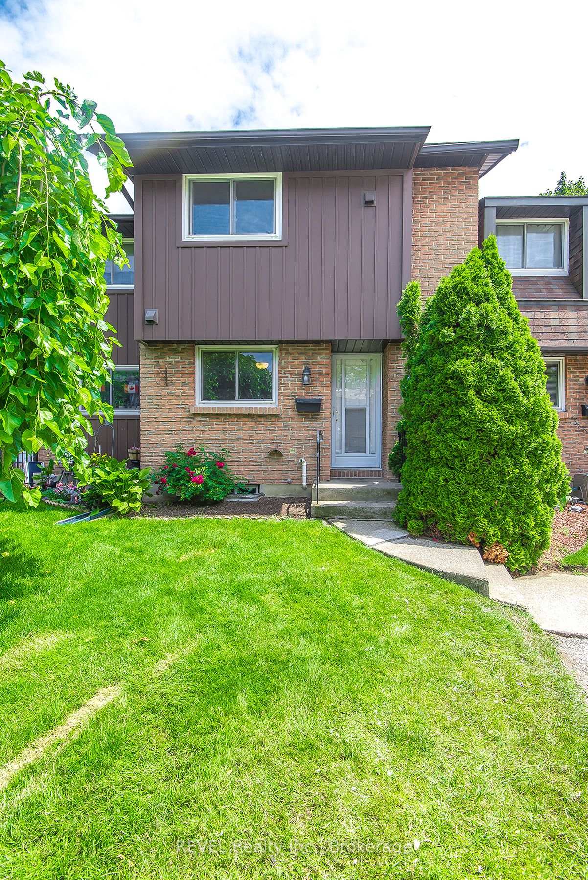 Photo 1 of Unit 54, 151 Linwell Road, St. Catharines, Lakeport — HOMEH