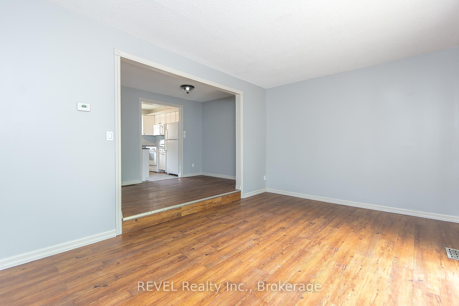 Photo 4 of Unit 54, 151 Linwell Road, St. Catharines, Lakeport — HOMEH