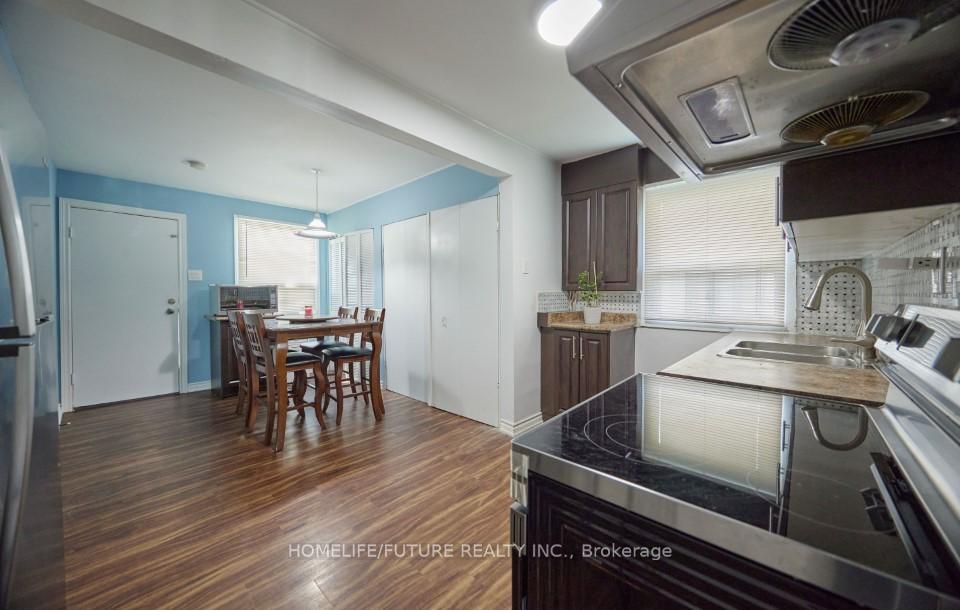 Photo 10 of 35 Elm Street, Ajax, Central — HOMEH