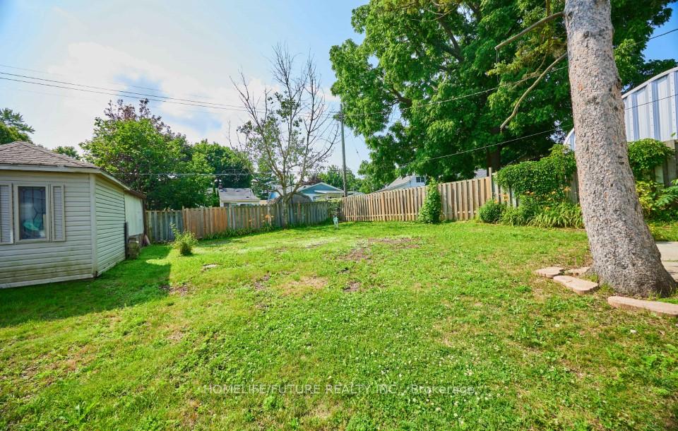 Photo 29 of 35 Elm Street, Ajax, Central — HOMEH