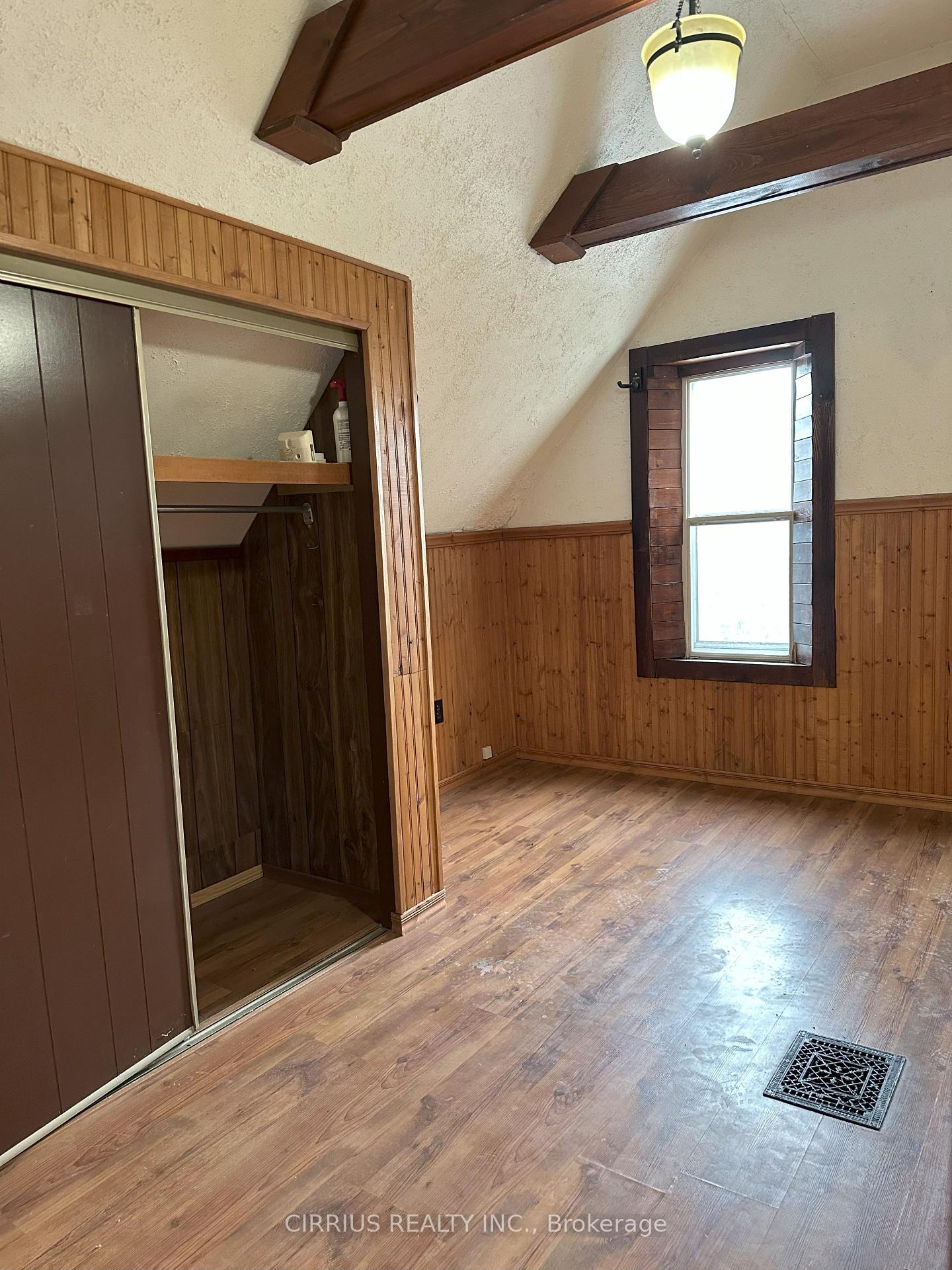 Photo 11 of 326 Herkimer Street, Hamilton, Kirkendall — HOMEH