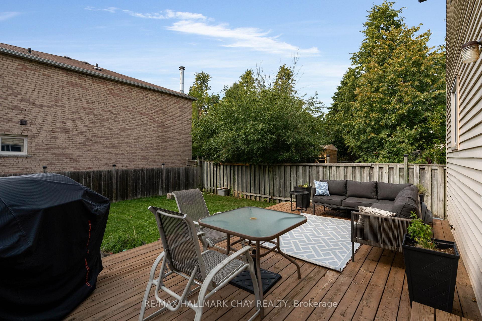 Photo 31 of 294 Hickling Trail, Barrie, Grove East — HOMEH