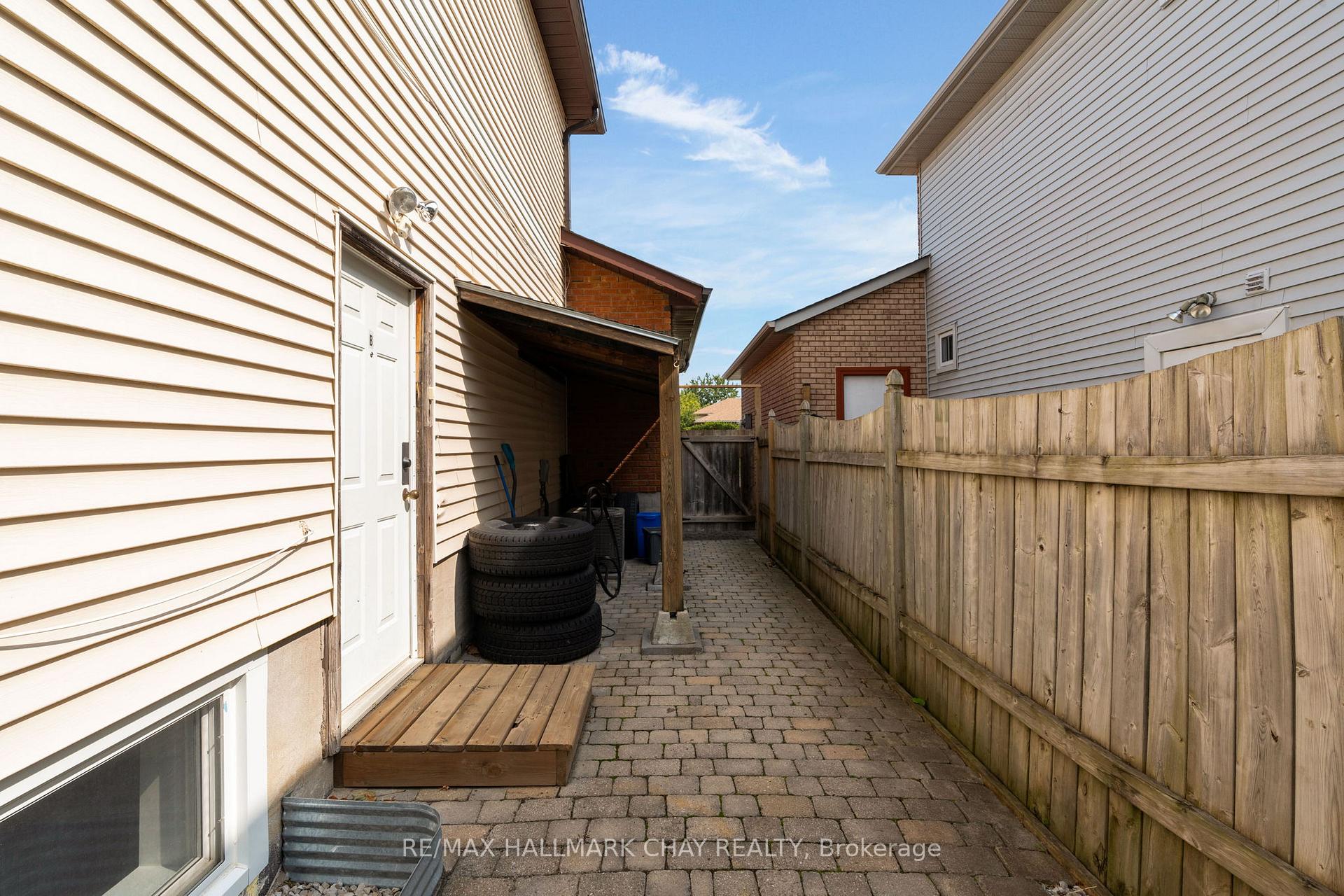 Photo 34 of 294 Hickling Trail, Barrie, Grove East — HOMEH