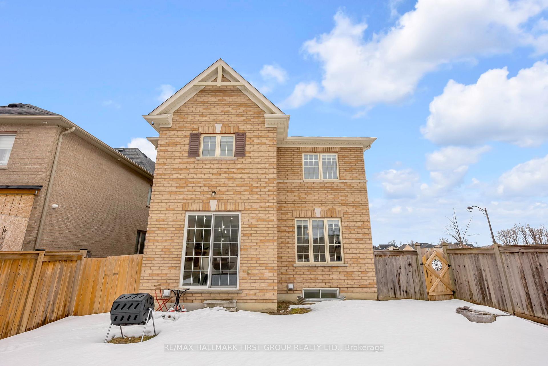 Photo 34 of 188 Dance Act Avenue, Oshawa, Windfields — HOMEH