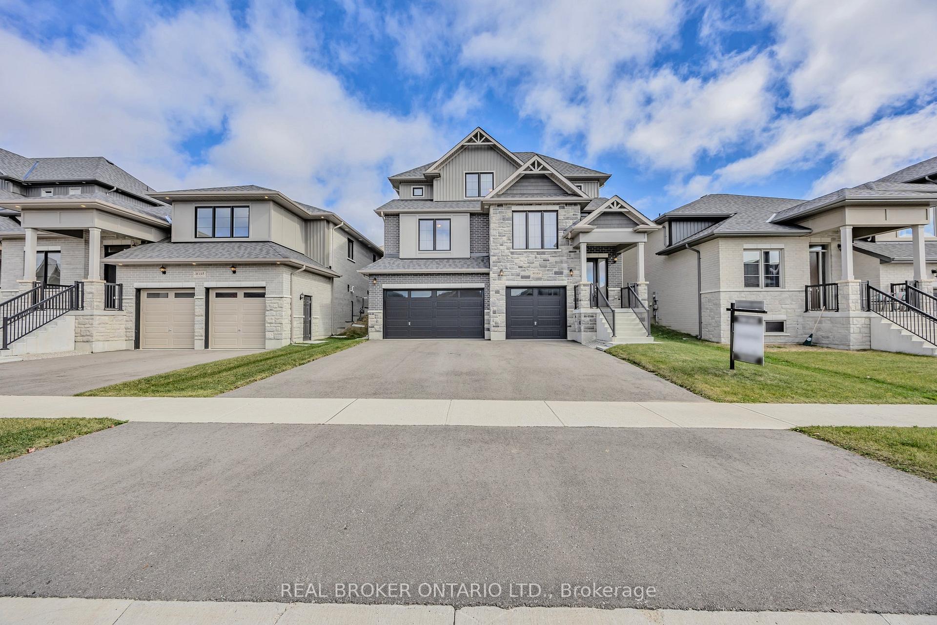 Front of 3033 Sierra Drive
