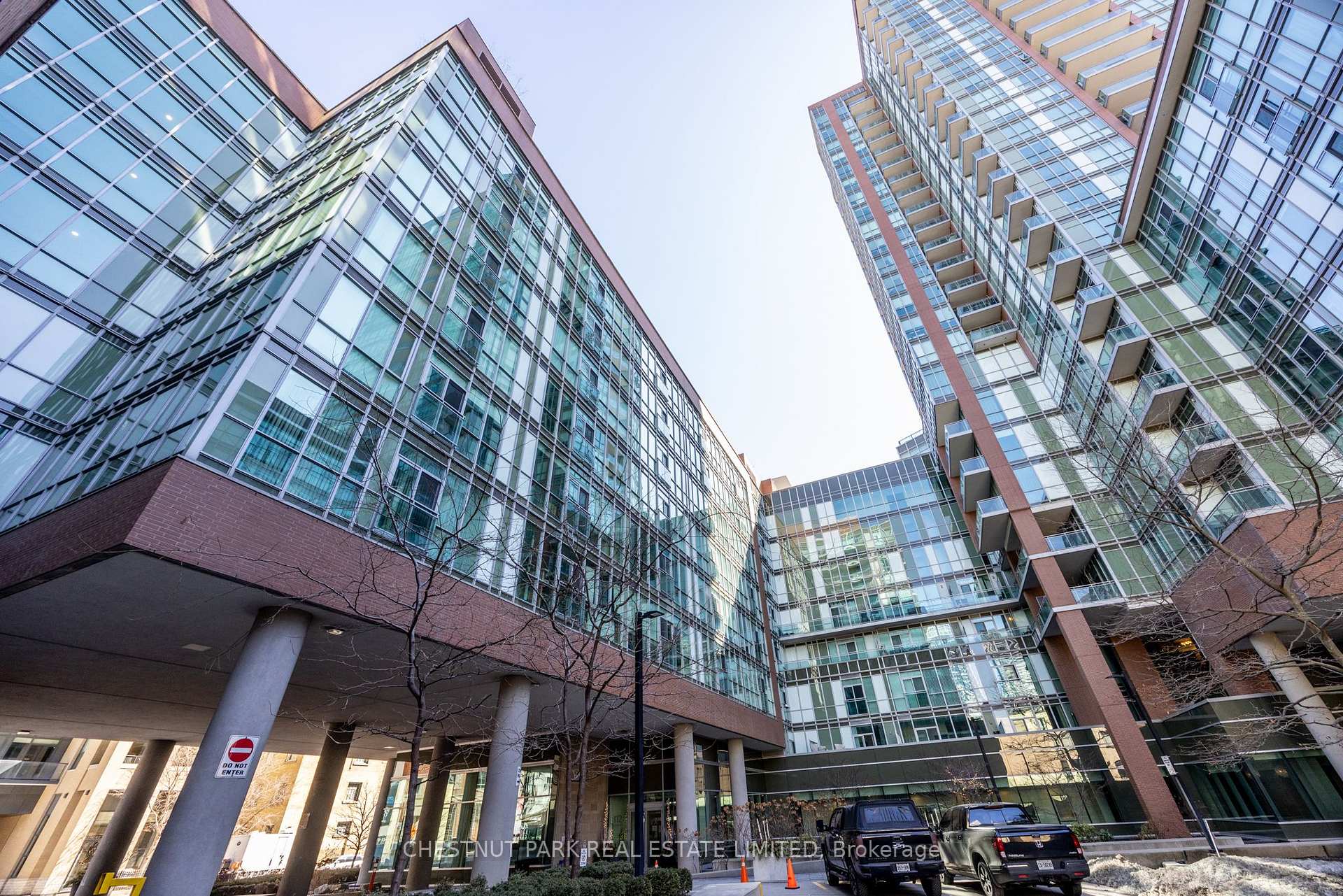 Photo 4 of Unit 707, 112 George Street, Toronto, Moss Park — HOMEH