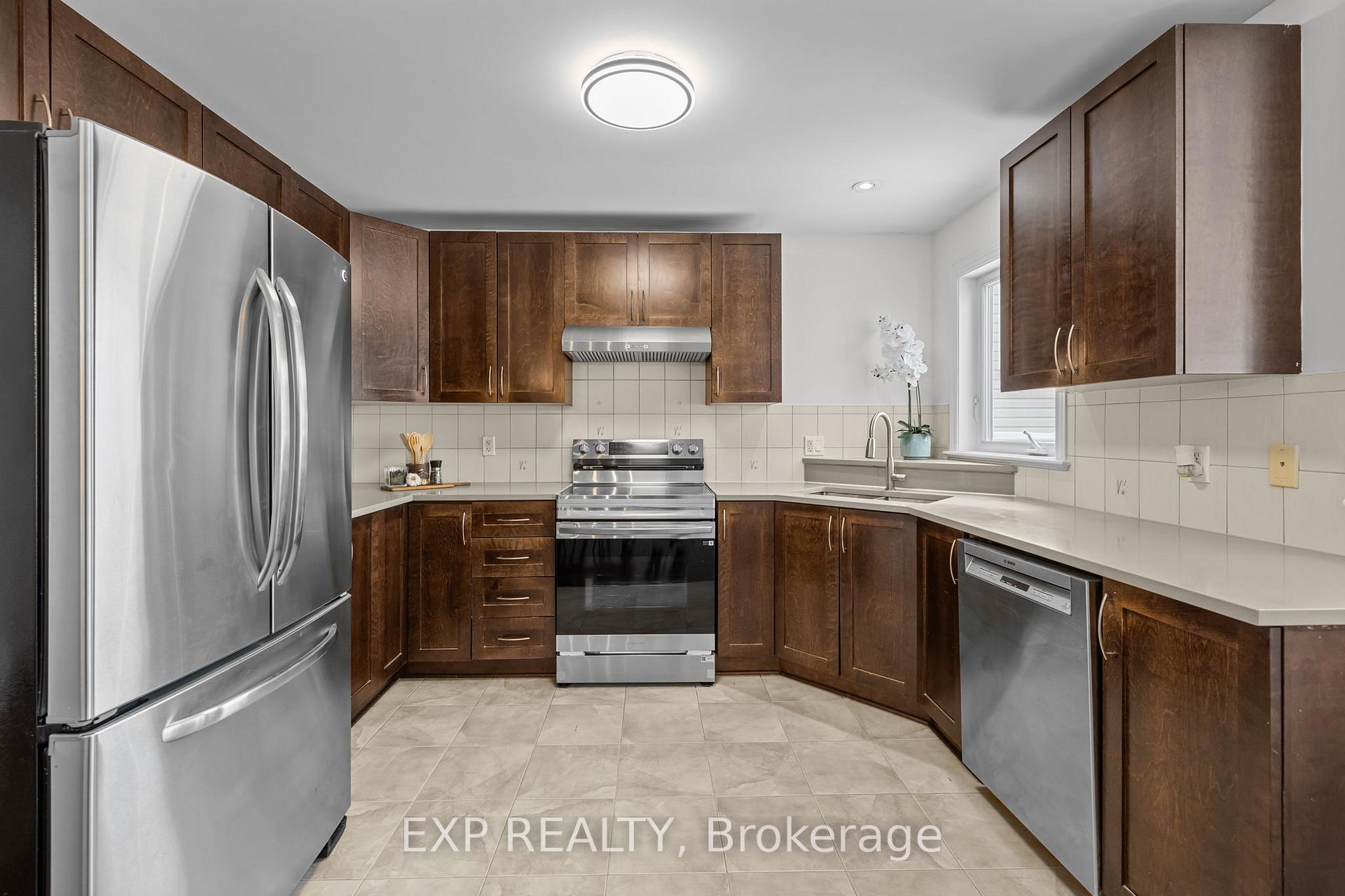 Photo 12 of 780 White Alder Avenue, Ottawa, Blossom Park/Kemp Park/Findlay Creek — HOMEH