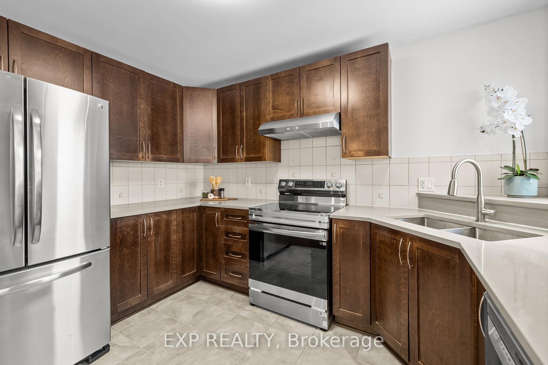 Photo 13 of 780 White Alder Avenue, Ottawa, Blossom Park/Kemp Park/Findlay Creek — HOMEH