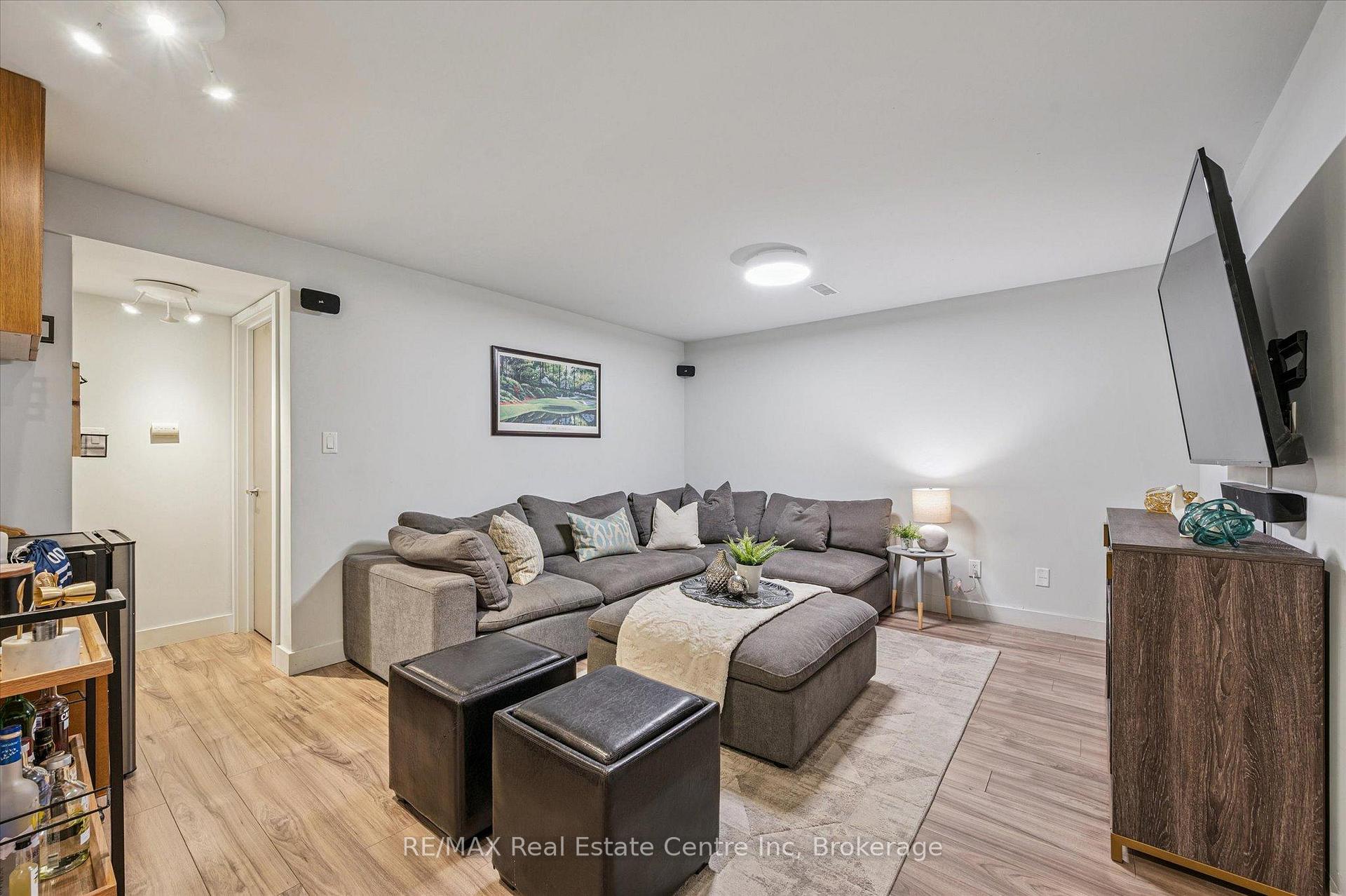 Photo 13 of 3 Briarlea Road, Guelph, Kortright West — HOMEH