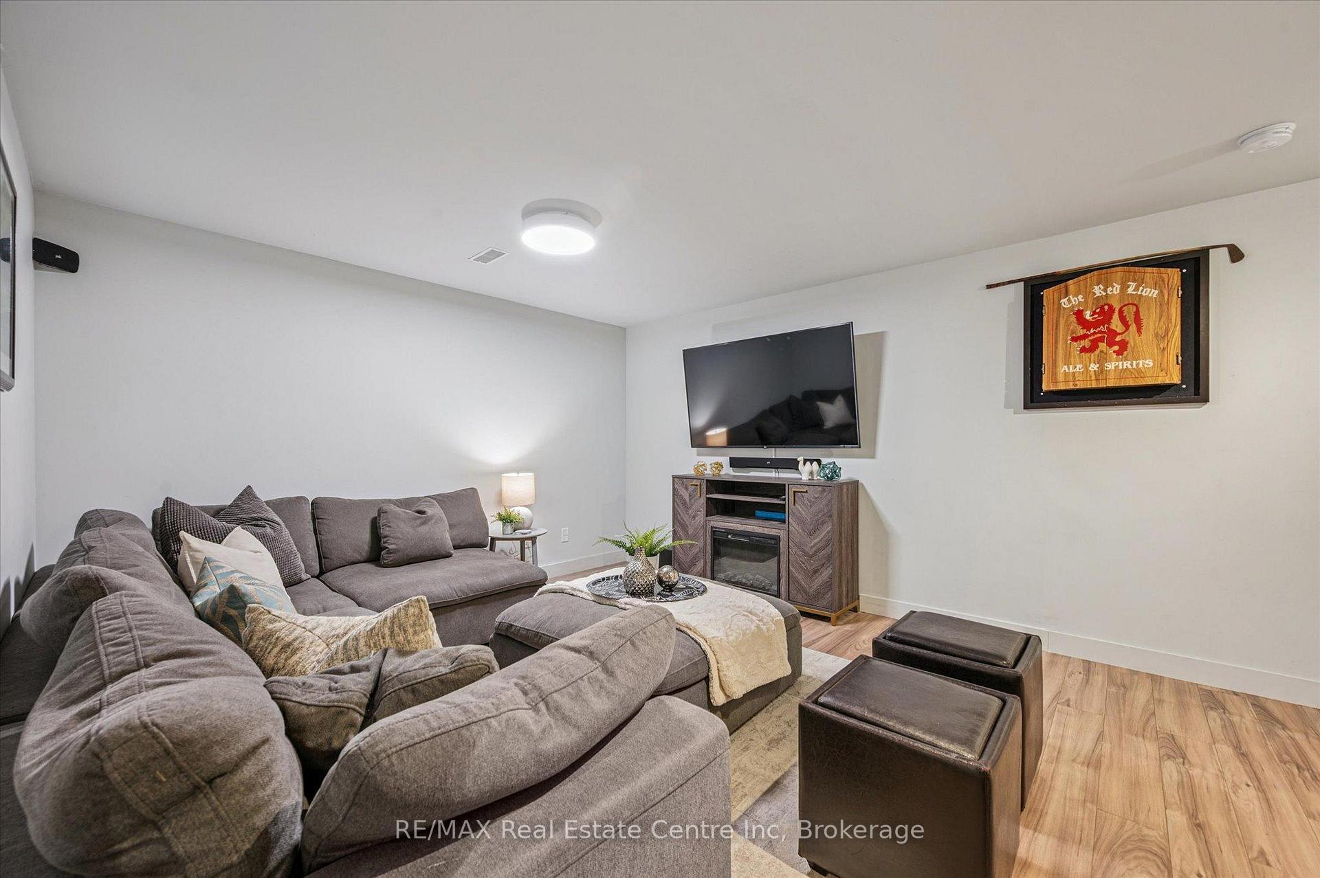 Photo 14 of 3 Briarlea Road, Guelph, Kortright West — HOMEH