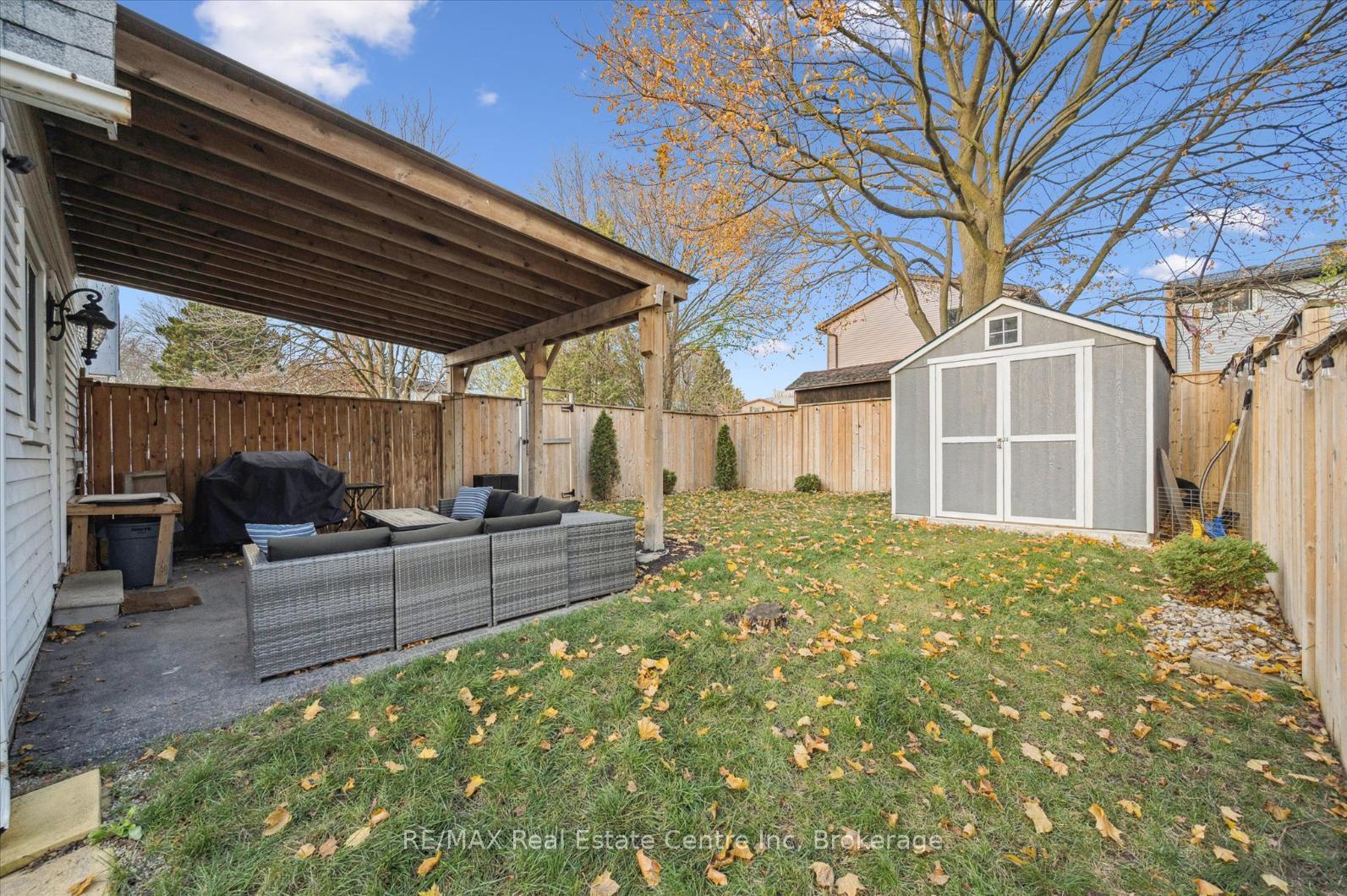 Photo 16 of 3 Briarlea Road, Guelph, Kortright West — HOMEH