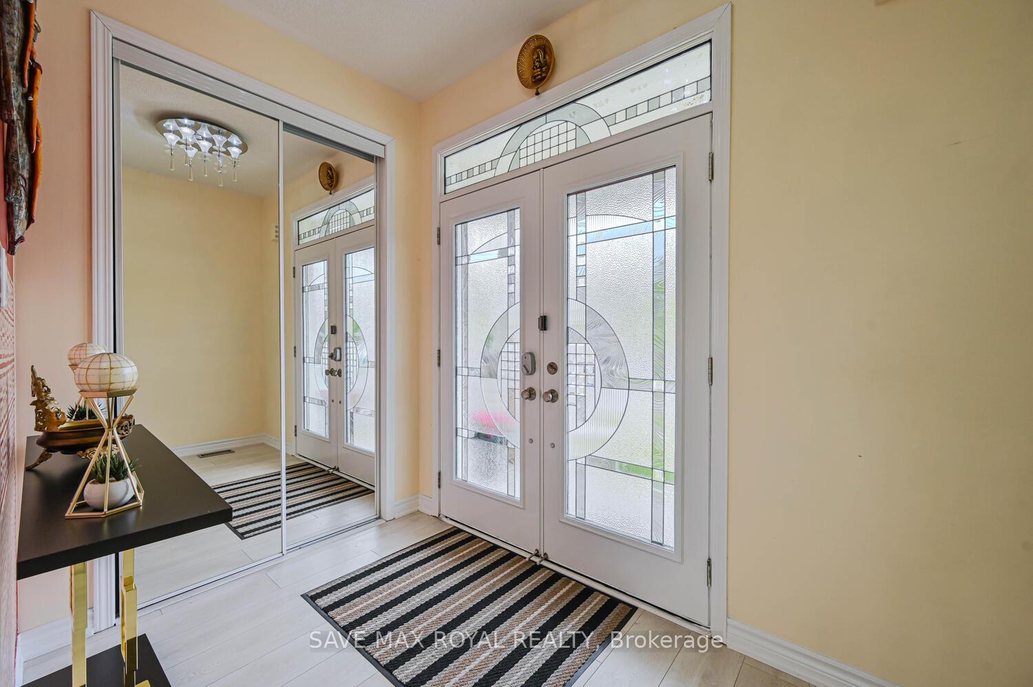 Photo 6 of 19 Polstar Road, Brampton, Northwest Brampton — HOMEH