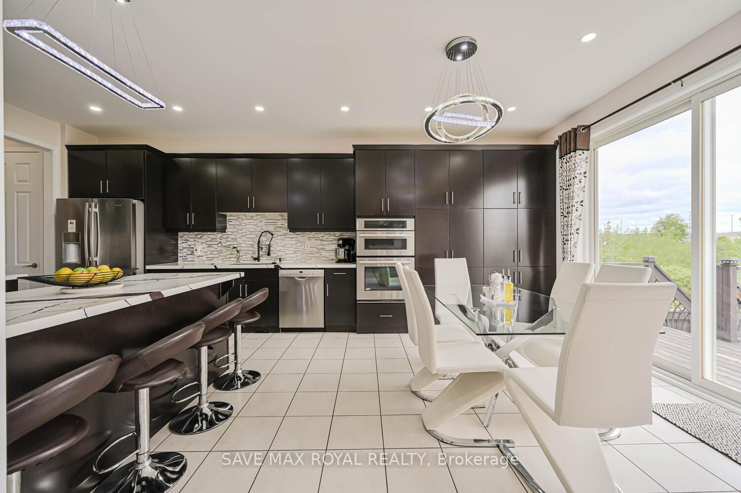 Photo 14 of 19 Polstar Road, Brampton, Northwest Brampton — HOMEH