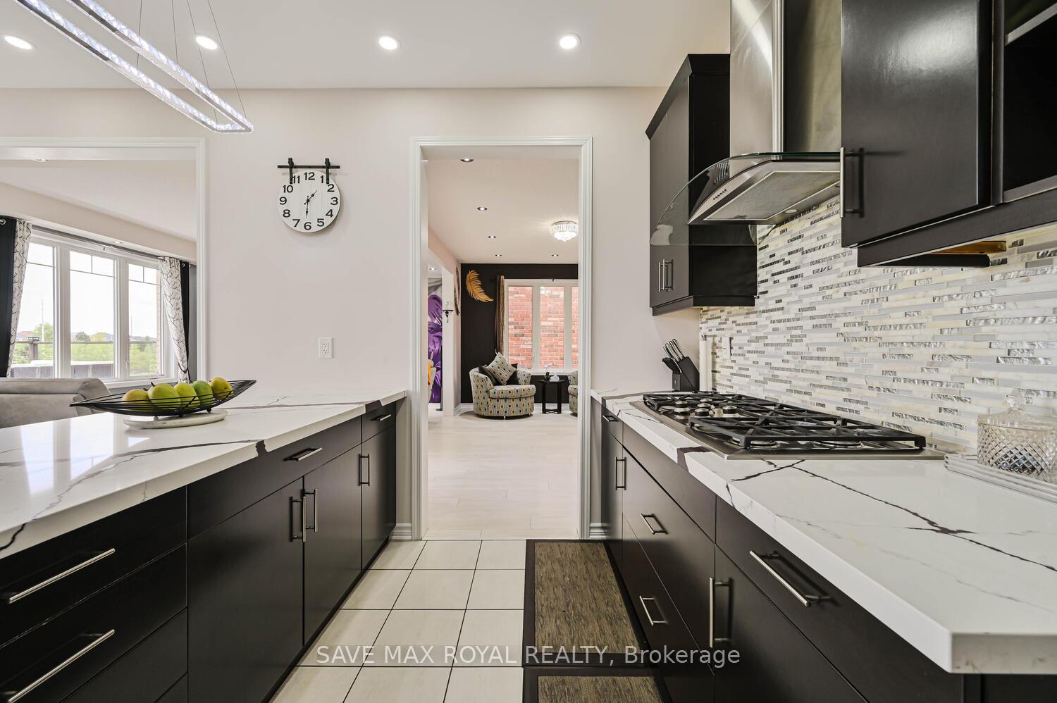 Photo 15 of 19 Polstar Road, Brampton, Northwest Brampton — HOMEH