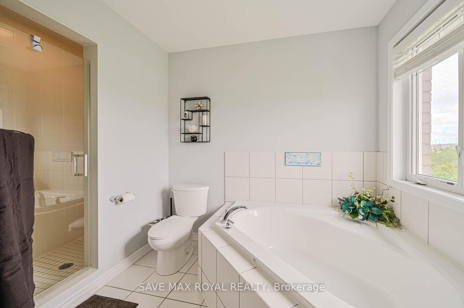 Photo 28 of 19 Polstar Road, Brampton, Northwest Brampton — HOMEH