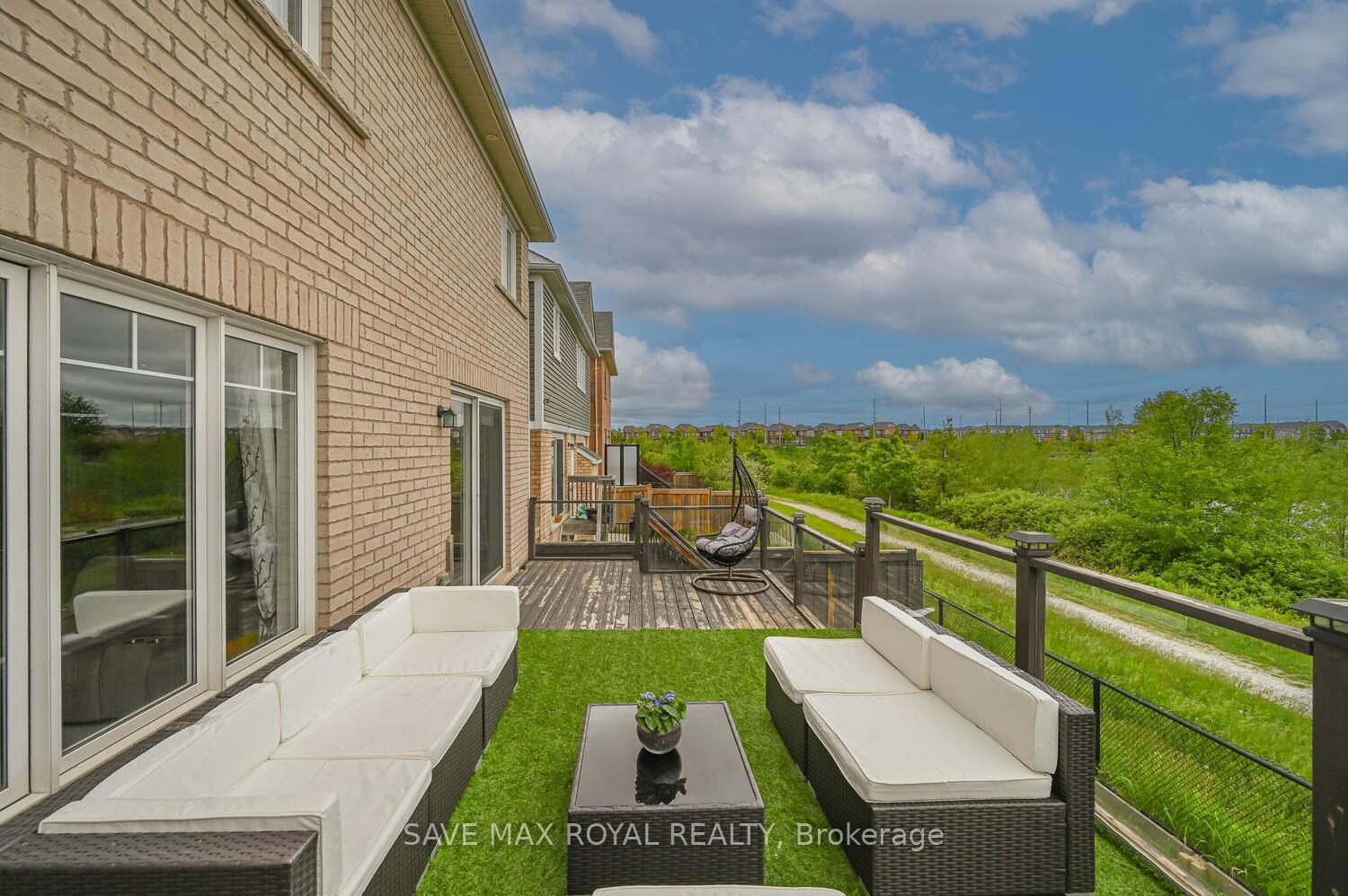 Photo 42 of 19 Polstar Road, Brampton, Northwest Brampton — HOMEH