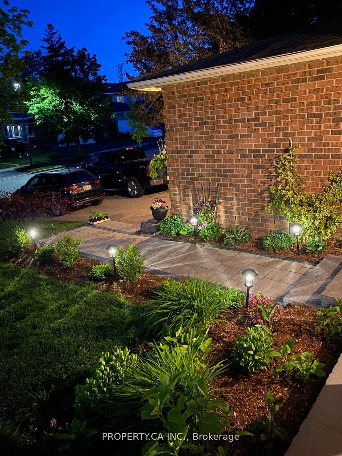 Photo 5 of 1207 Maple Gate Road, Pickering, Liverpool — HOMEH