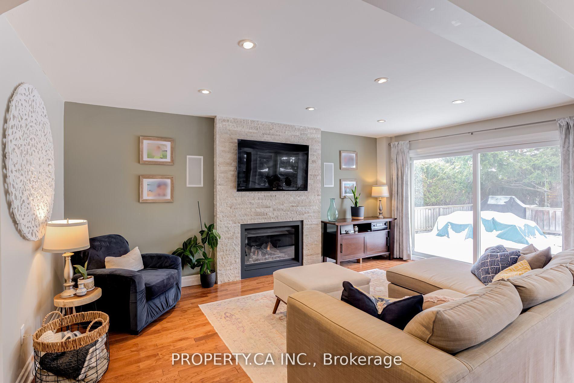 Photo 2 of 1207 Maple Gate Road, Pickering, Liverpool — HOMEH