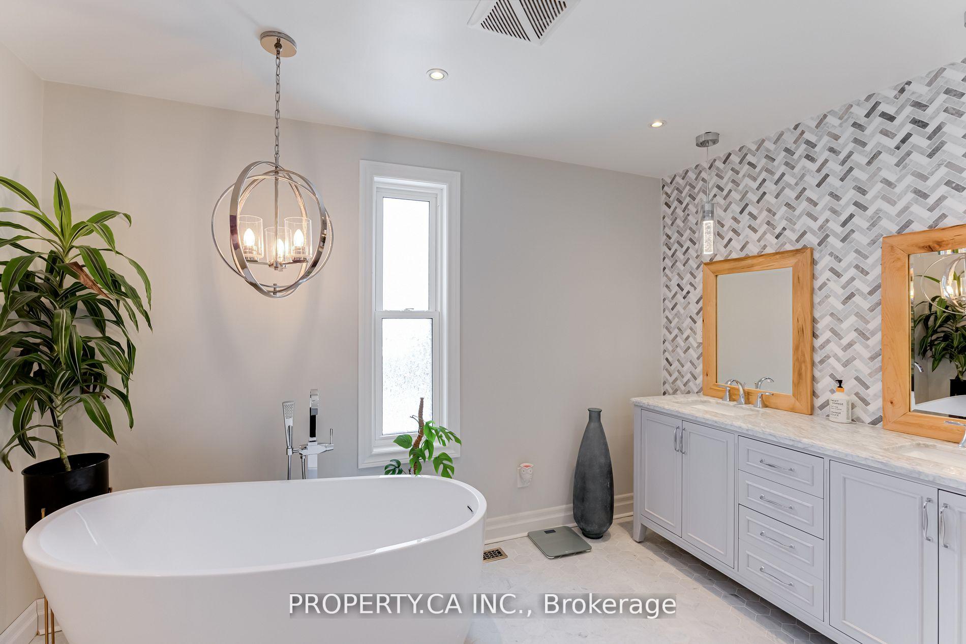 Photo 20 of 1207 Maple Gate Road, Pickering, Liverpool — HOMEH