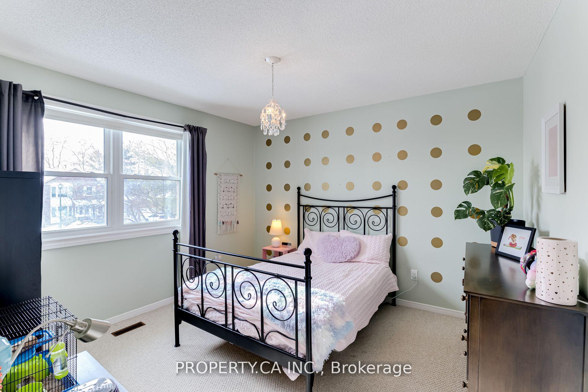 Photo 24 of 1207 Maple Gate Road, Pickering, Liverpool — HOMEH