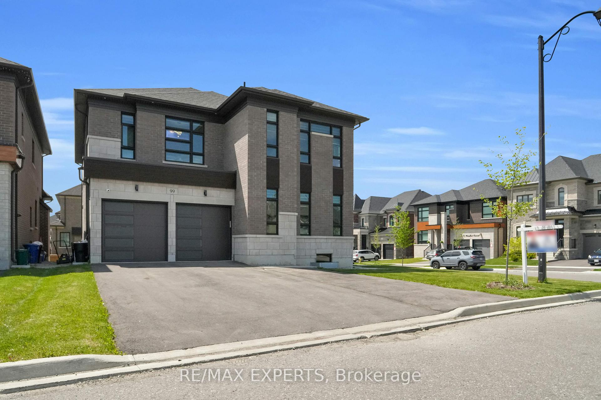 Photo 8 of 99 Wainfleet Crescent, Vaughan, Vellore Village — HOMEH