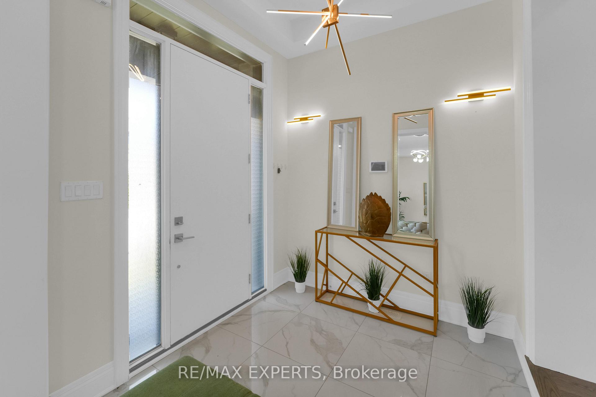 Photo 6 of 99 Wainfleet Crescent, Vaughan, Vellore Village — HOMEH