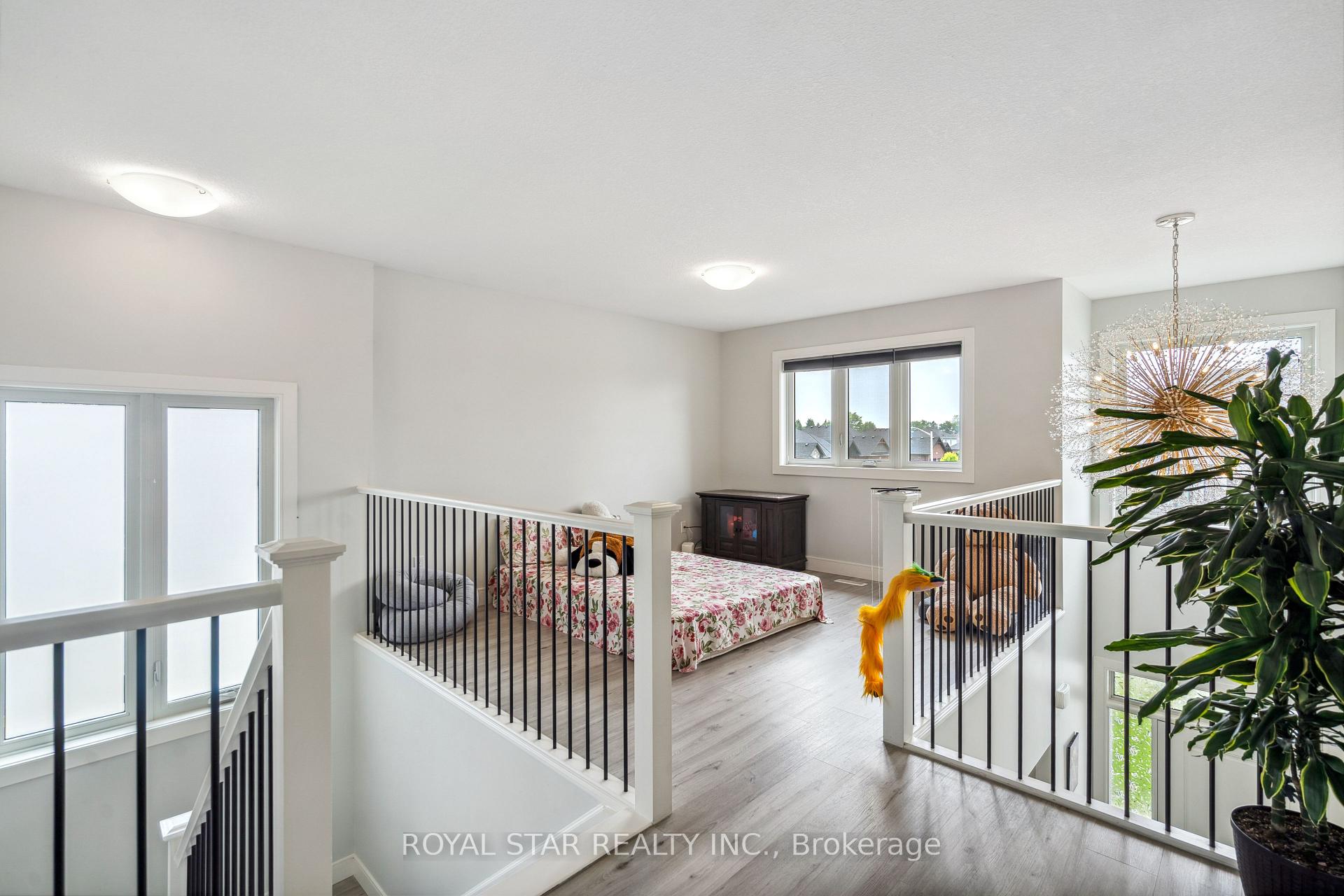 Photo 16 of 2 Statham Street, Strathroy-Caradoc, SE — HOMEH