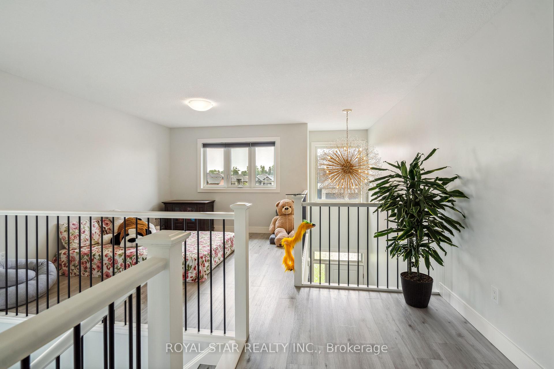 Photo 24 of 2 Statham Street, Strathroy-Caradoc, SE — HOMEH