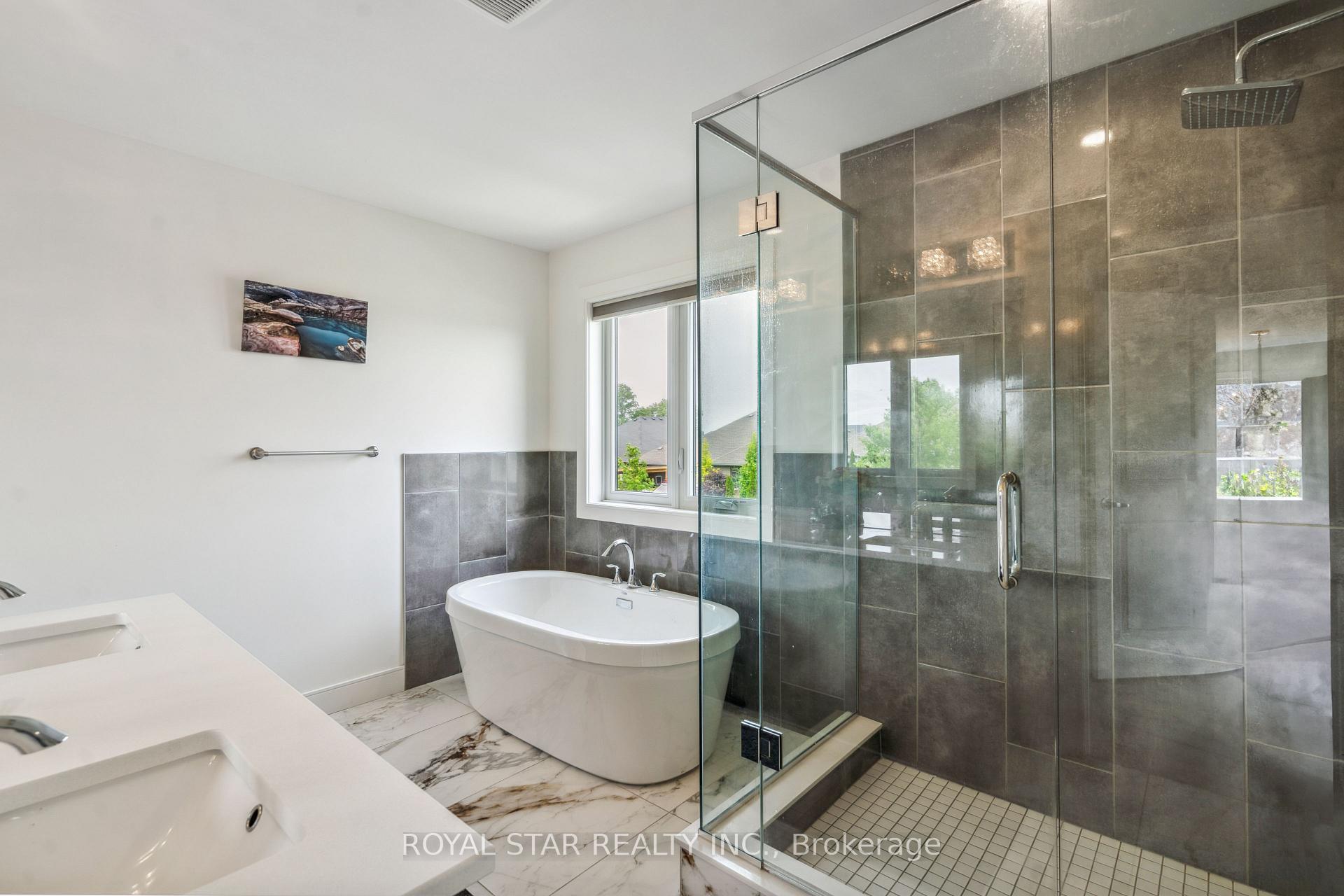 Photo 33 of 2 Statham Street, Strathroy-Caradoc, SE — HOMEH