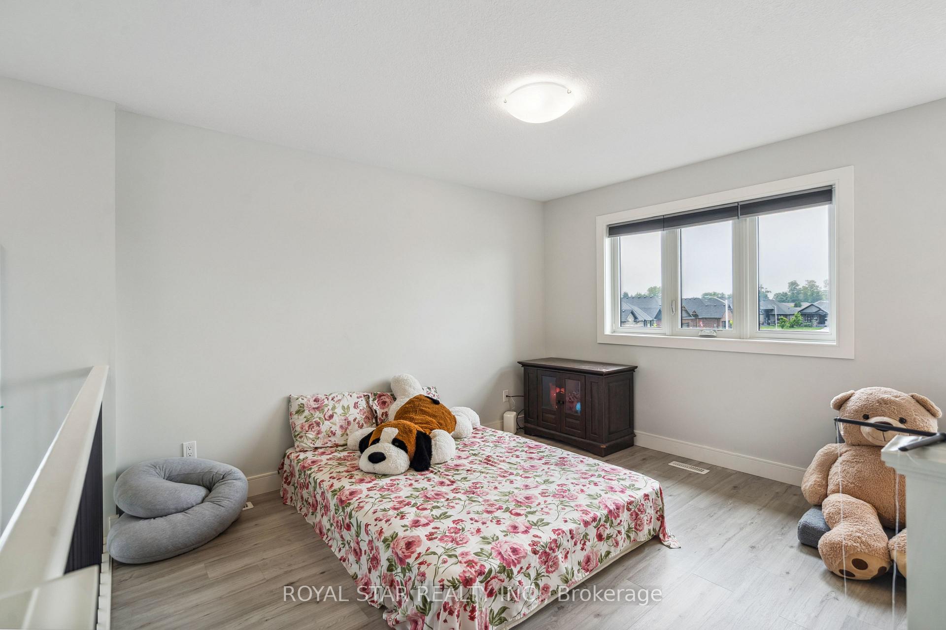 Photo 28 of 2 Statham Street, Strathroy-Caradoc, SE — HOMEH