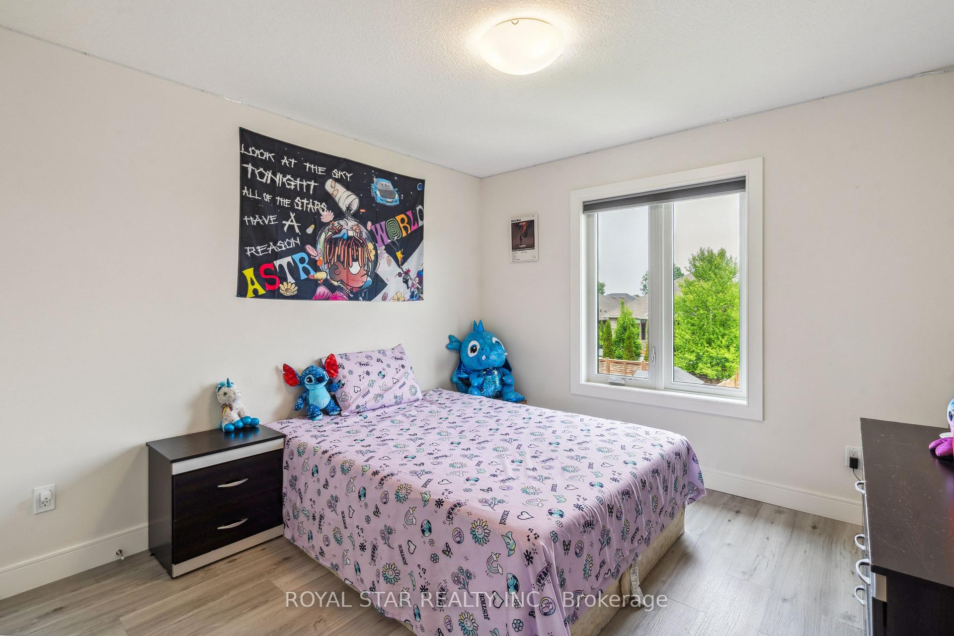 Photo 41 of 2 Statham Street, Strathroy-Caradoc, SE — HOMEH