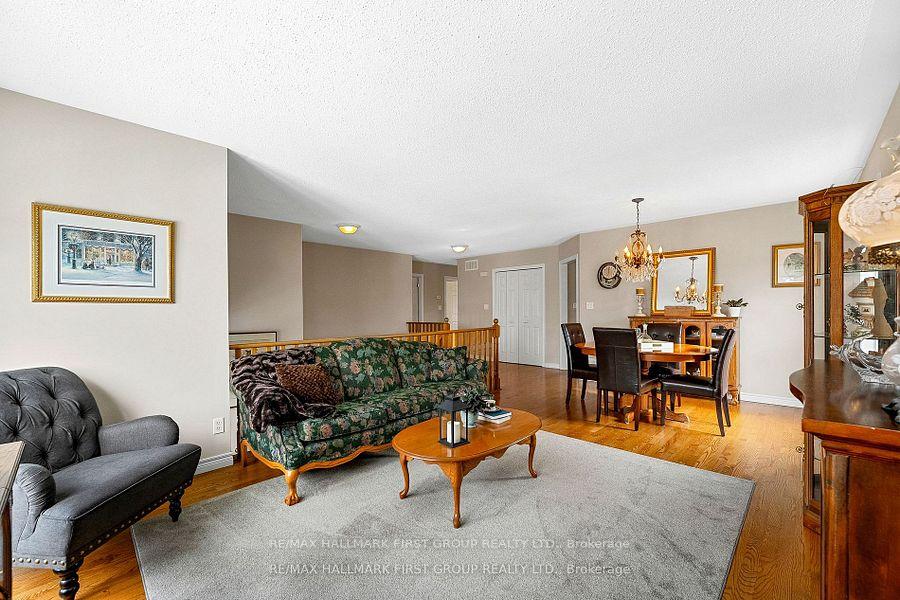 Photo 40 of 1047 Interlake Drive, Oshawa, Pinecrest — HOMEH