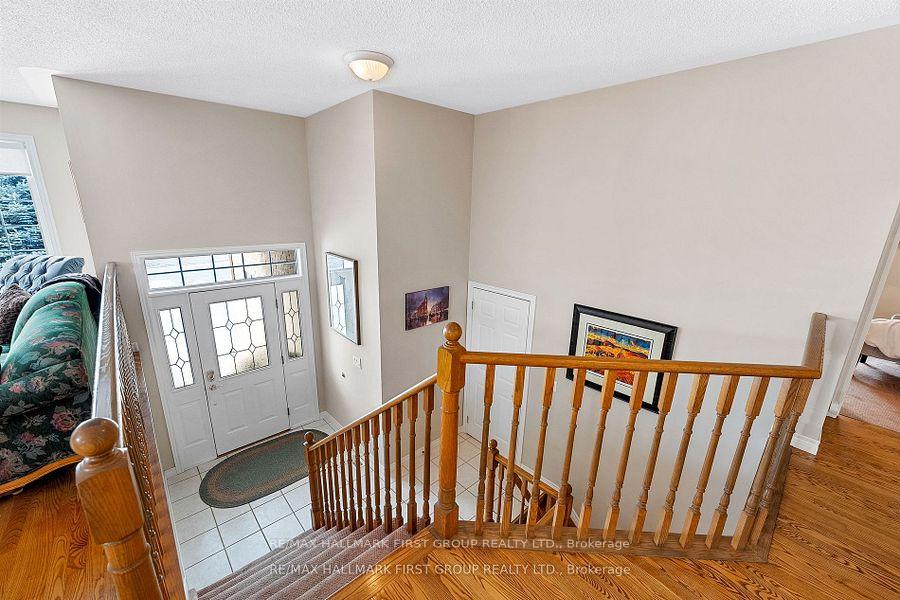 Photo 32 of 1047 Interlake Drive, Oshawa, Pinecrest — HOMEH