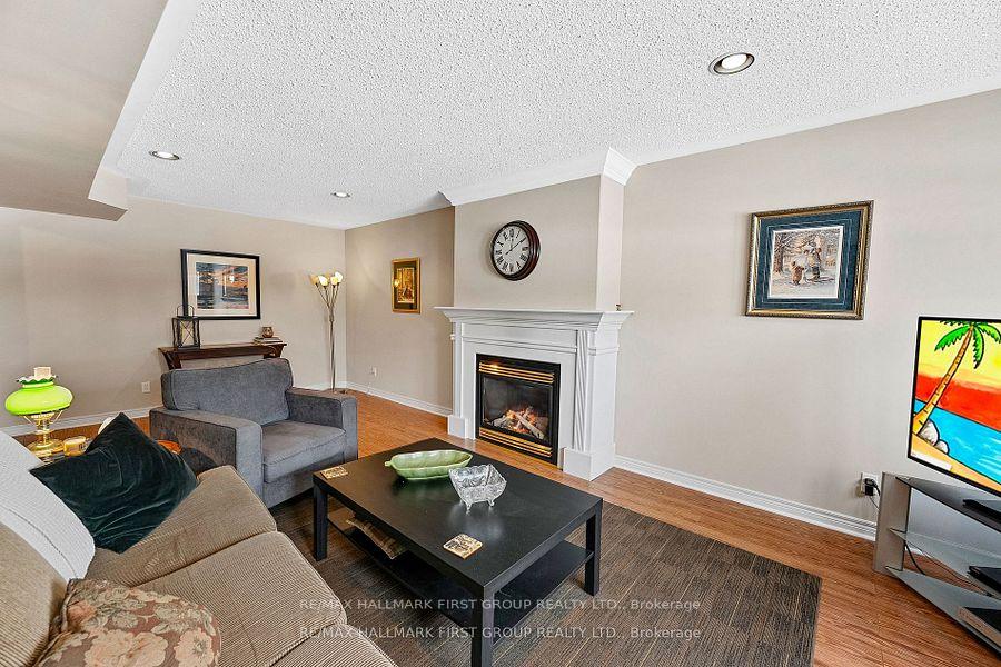 Photo 49 of 1047 Interlake Drive, Oshawa, Pinecrest — HOMEH