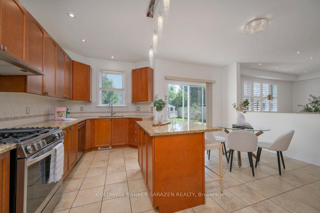 Photo 11 of 611 Netley Circle, Ottawa, Blossom Park/Kemp Park/Findlay Creek — HOMEH