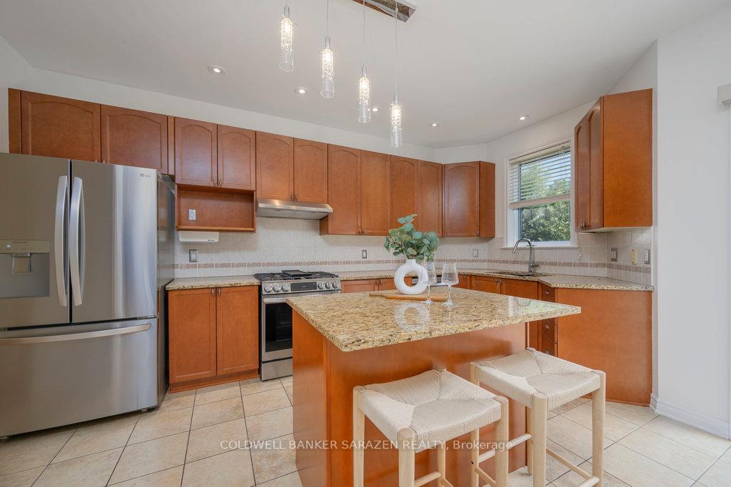 Photo 13 of 611 Netley Circle, Ottawa, Blossom Park/Kemp Park/Findlay Creek — HOMEH