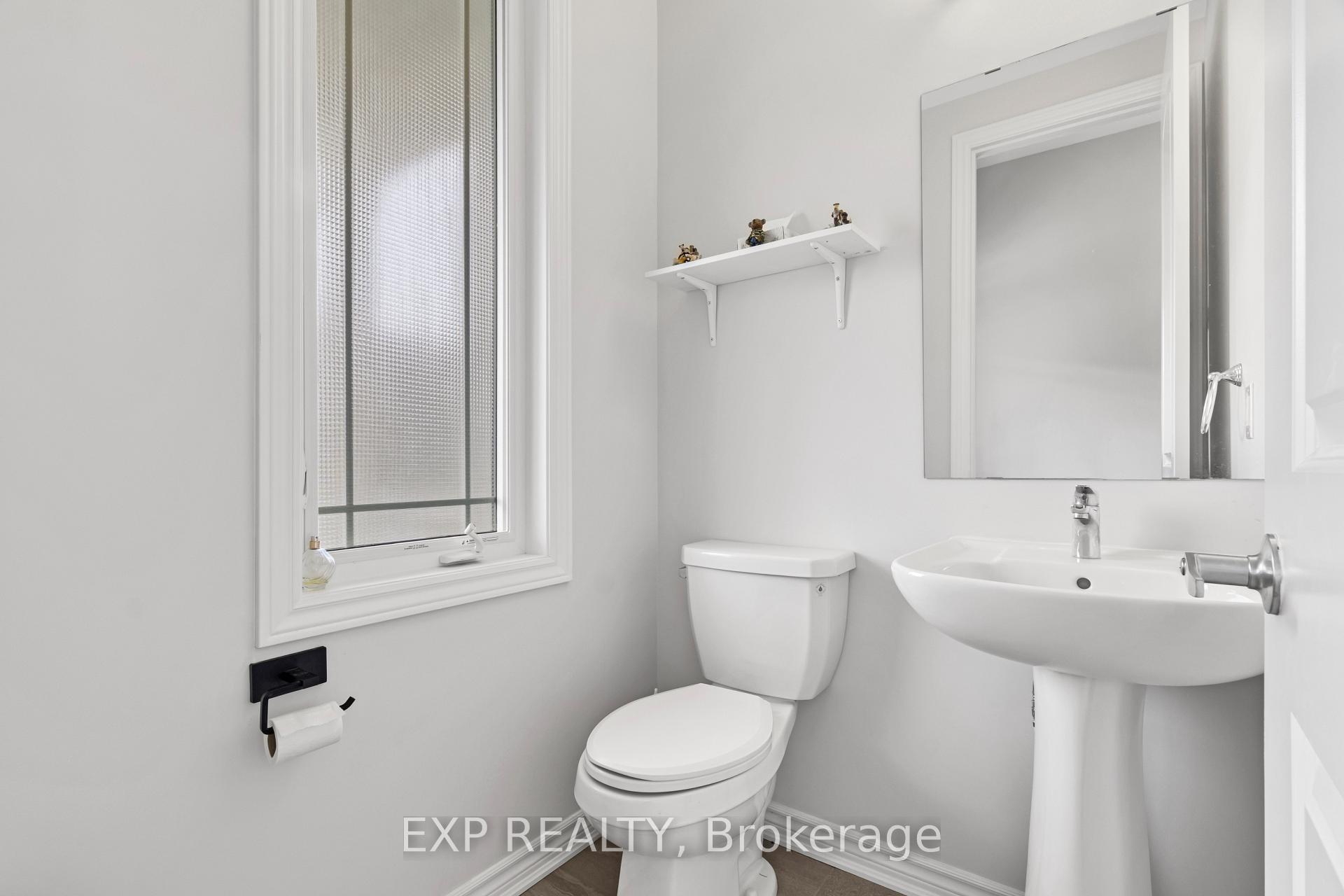 Photo 4 of 560 Flagstaff Drive, Ottawa, Barrhaven - Half Moon Bay — HOMEH