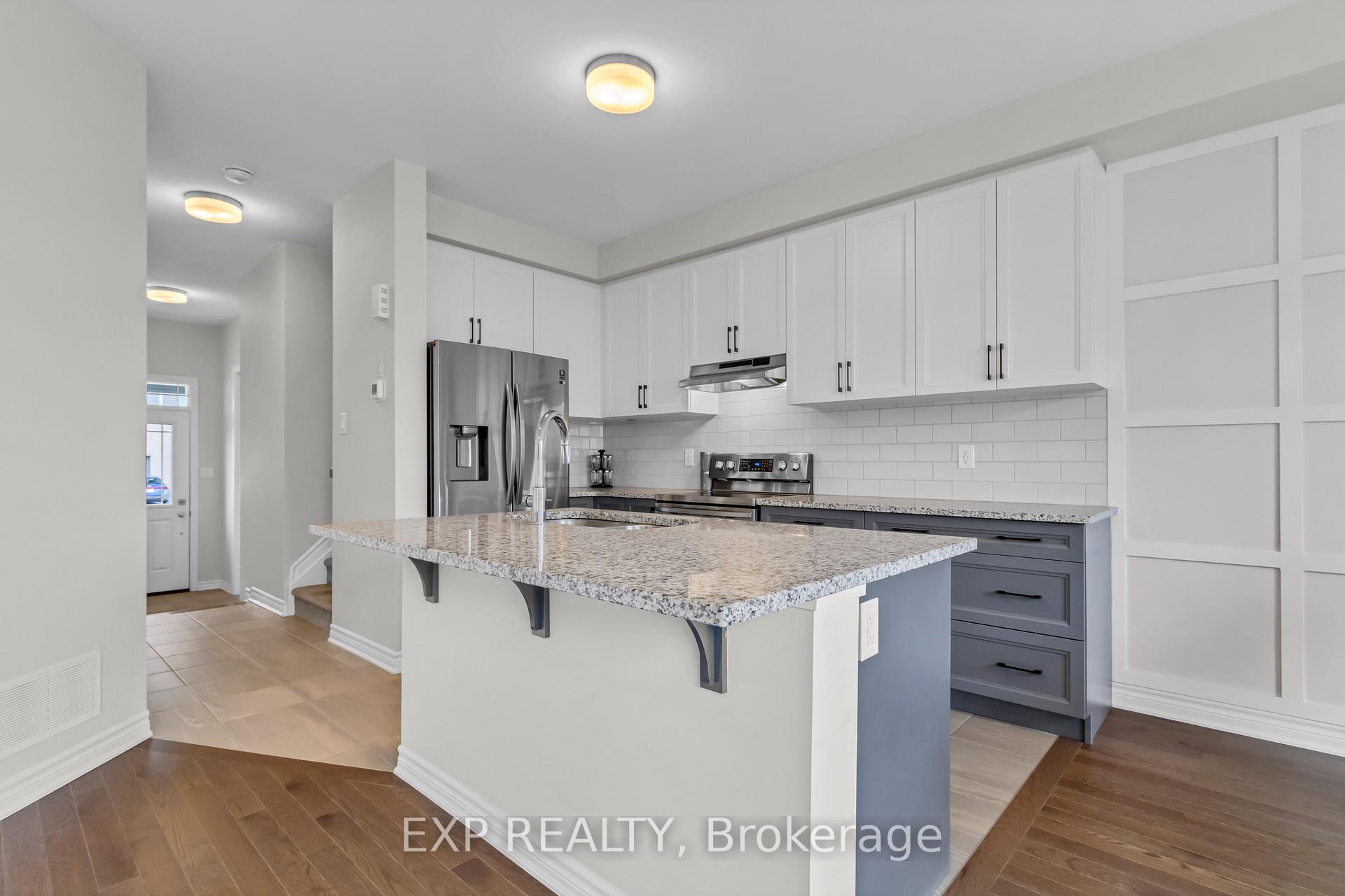 Photo 10 of 560 Flagstaff Drive, Ottawa, Barrhaven - Half Moon Bay — HOMEH