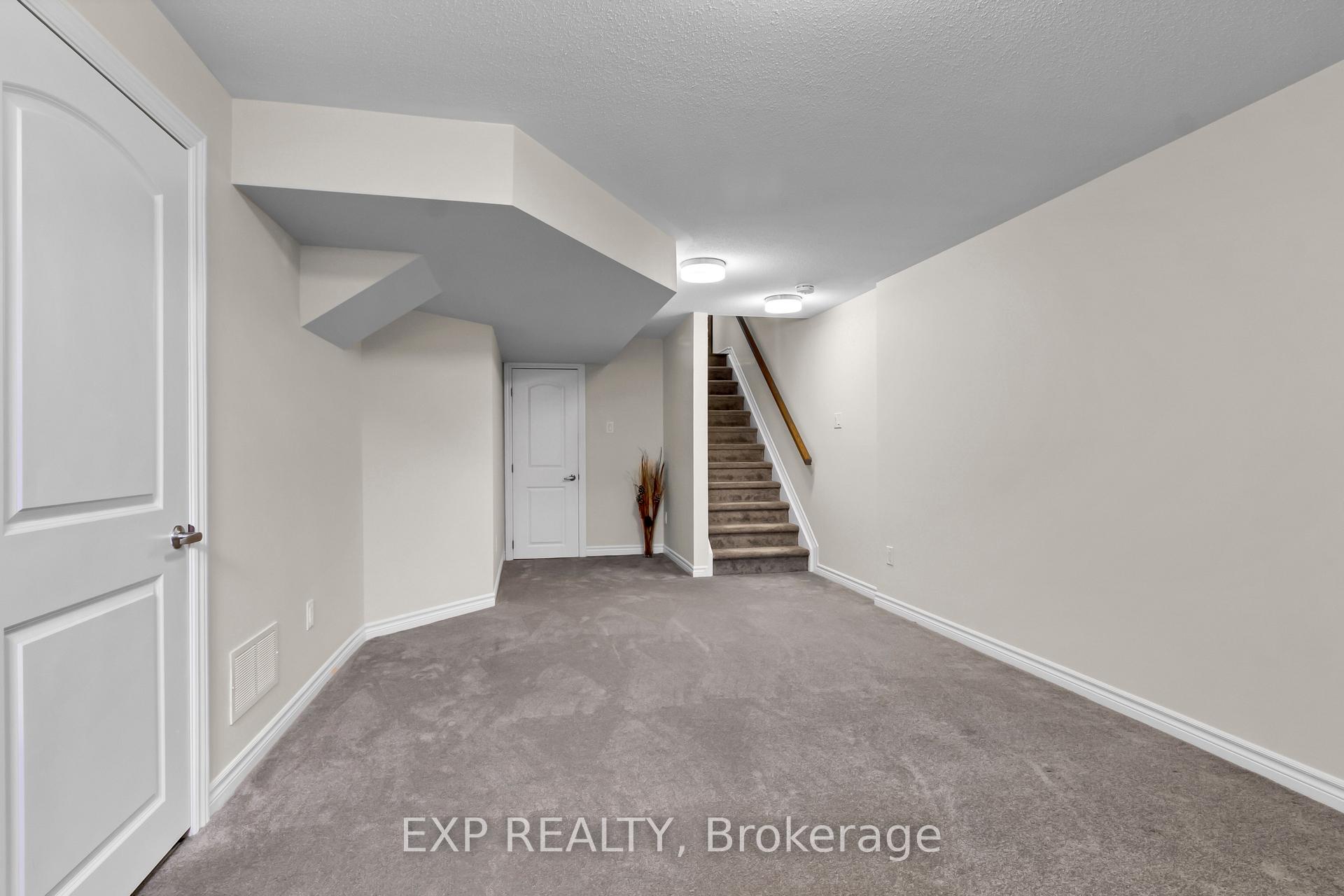 Photo 24 of 560 Flagstaff Drive, Ottawa, Barrhaven - Half Moon Bay — HOMEH