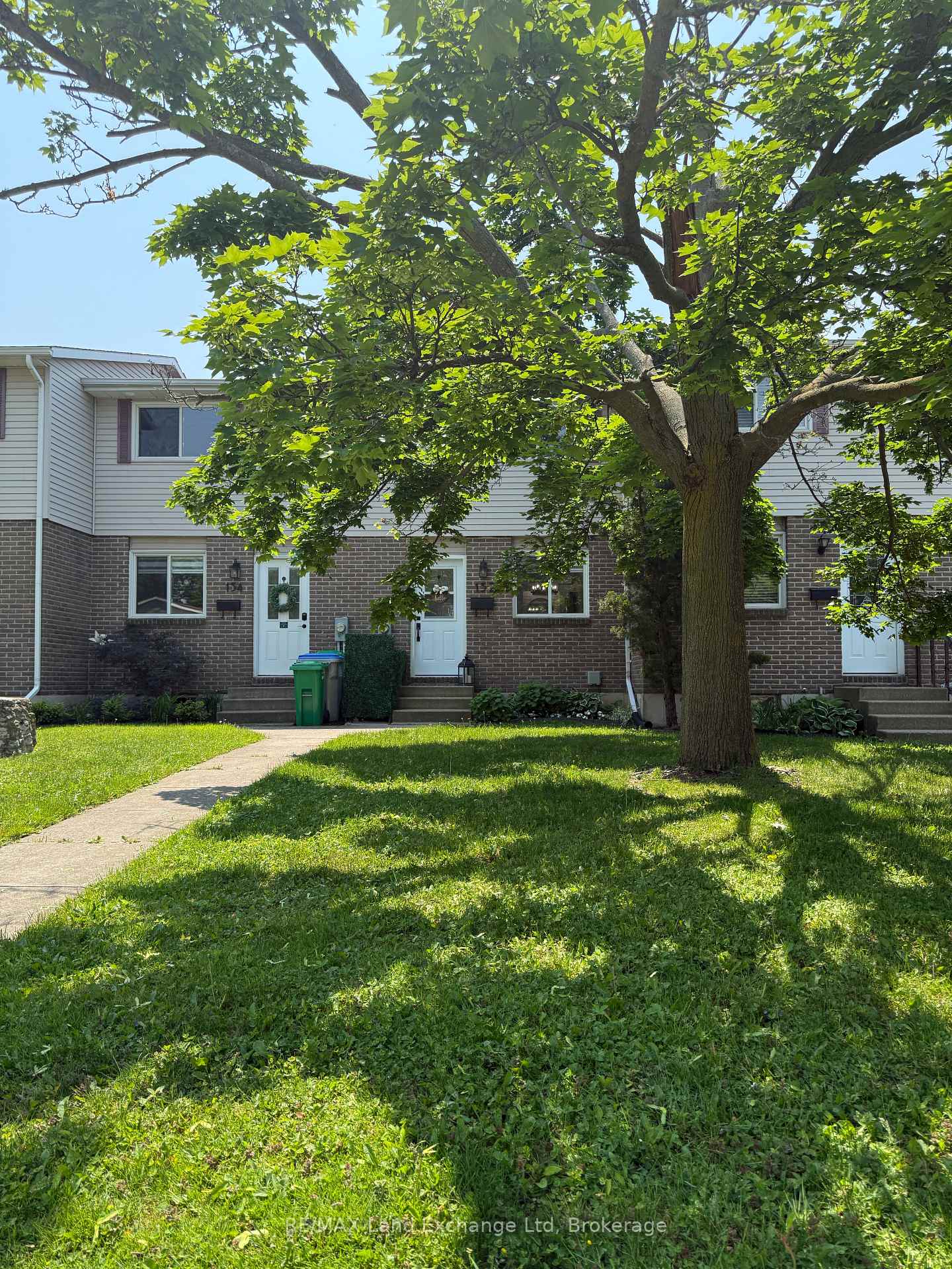 Photo 1 of 152 Bennett Street E, Goderich, Goderich (Town) — HOMEH