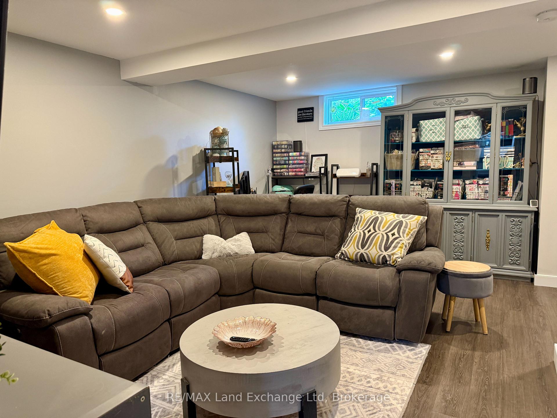 Photo 12 of 152 Bennett Street E, Goderich, Goderich (Town) — HOMEH