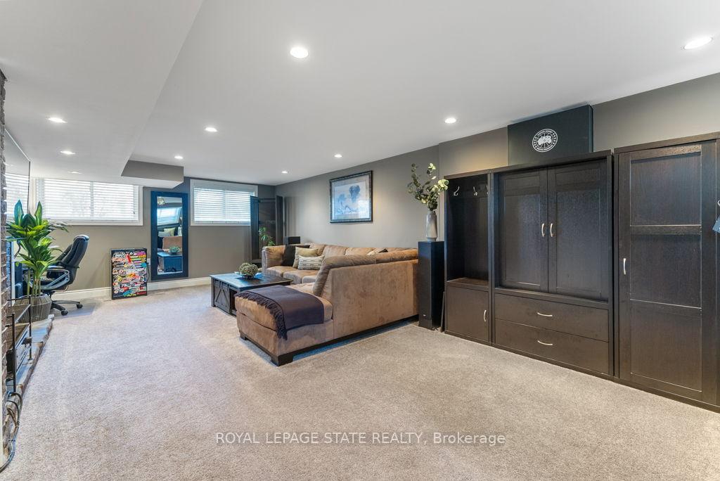 Photo 20 of 34 Cindy Drive, St. Catharines, Lakeshore — HOMEH